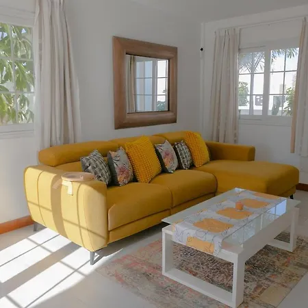 Prázdninový dům Exceptional With Private Pool Playa Blanca (Lanzarote)