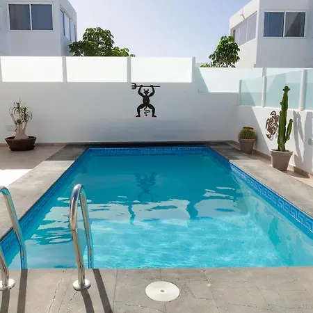 Exceptional With Private Pool Πλάγια Μπλάνκα