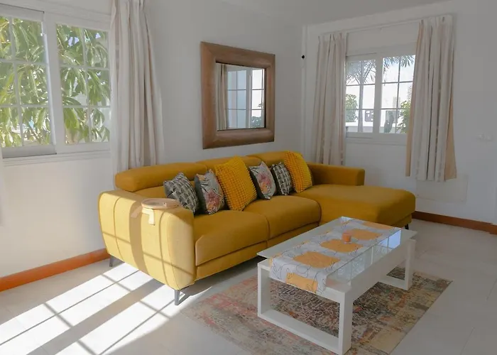 Vakantiehuis Exceptional With Private Pool Playa Blanca (Lanzarote)